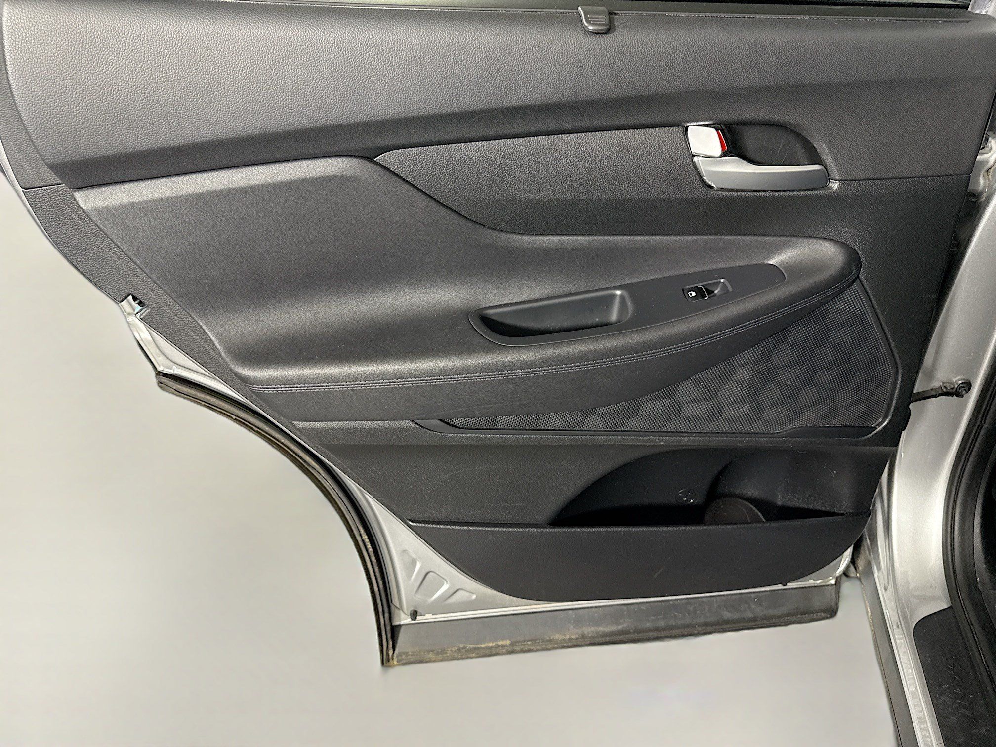 Used 2021 Hyundai Santa Fe SEL w/ Convenience Package FWD image 26