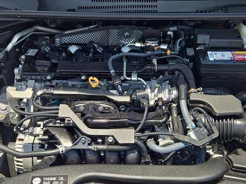 Used 2025 Toyota Corolla LE FWD image 18