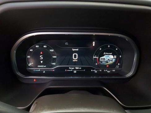 Used 2023 GMC Yukon SLT w/ SLT Premium Package image 30