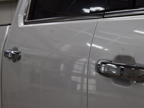 Used 2024 GMC Sierra 3500 Denali Ultimate image 21