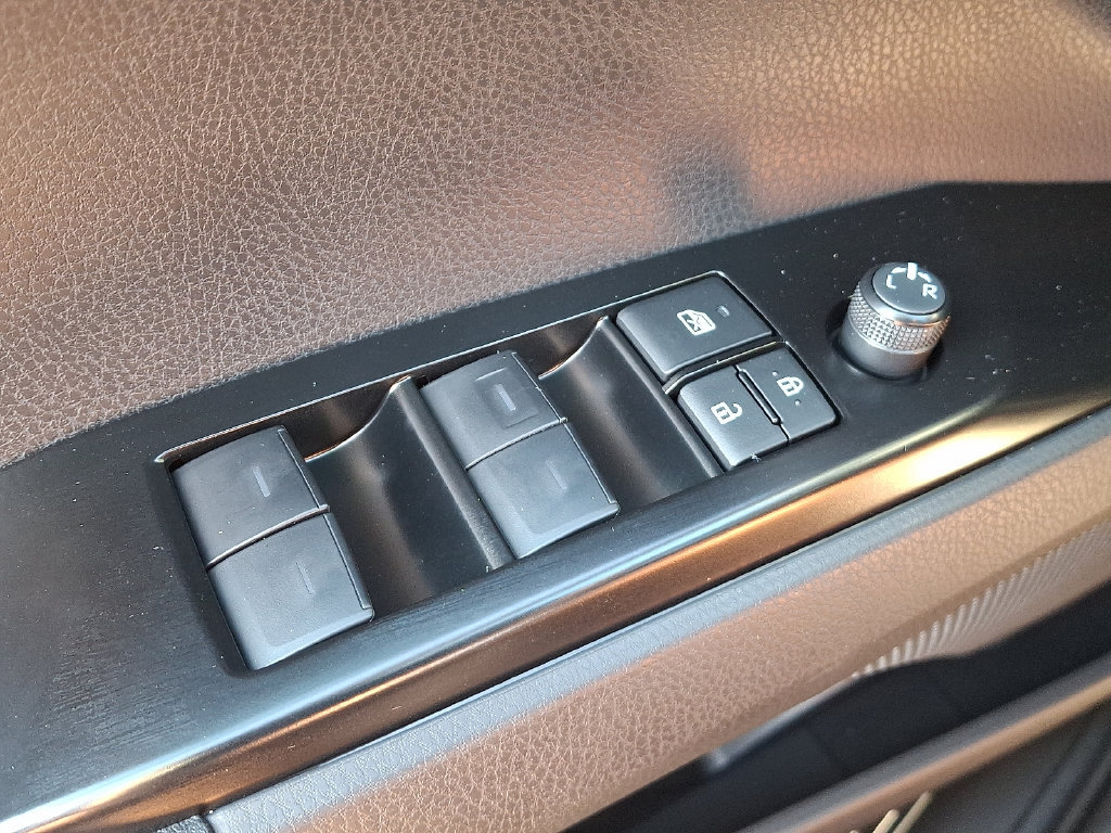 Used 2026 Toyota Camry LE FWD image 26