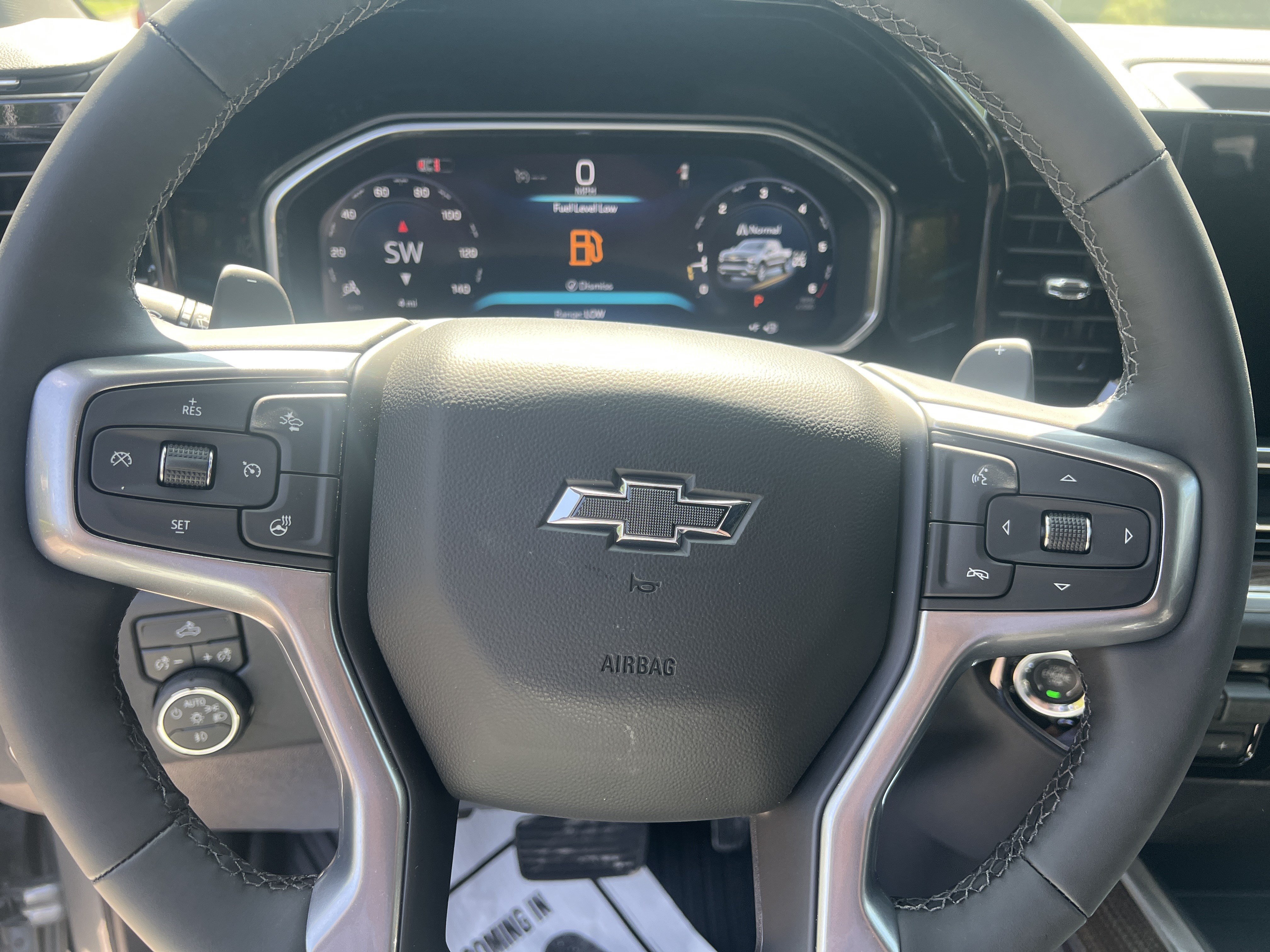 New 2026 Chevrolet Silverado 1500 RST w/ Z71 Off-Road Package AWD/4WD image 10