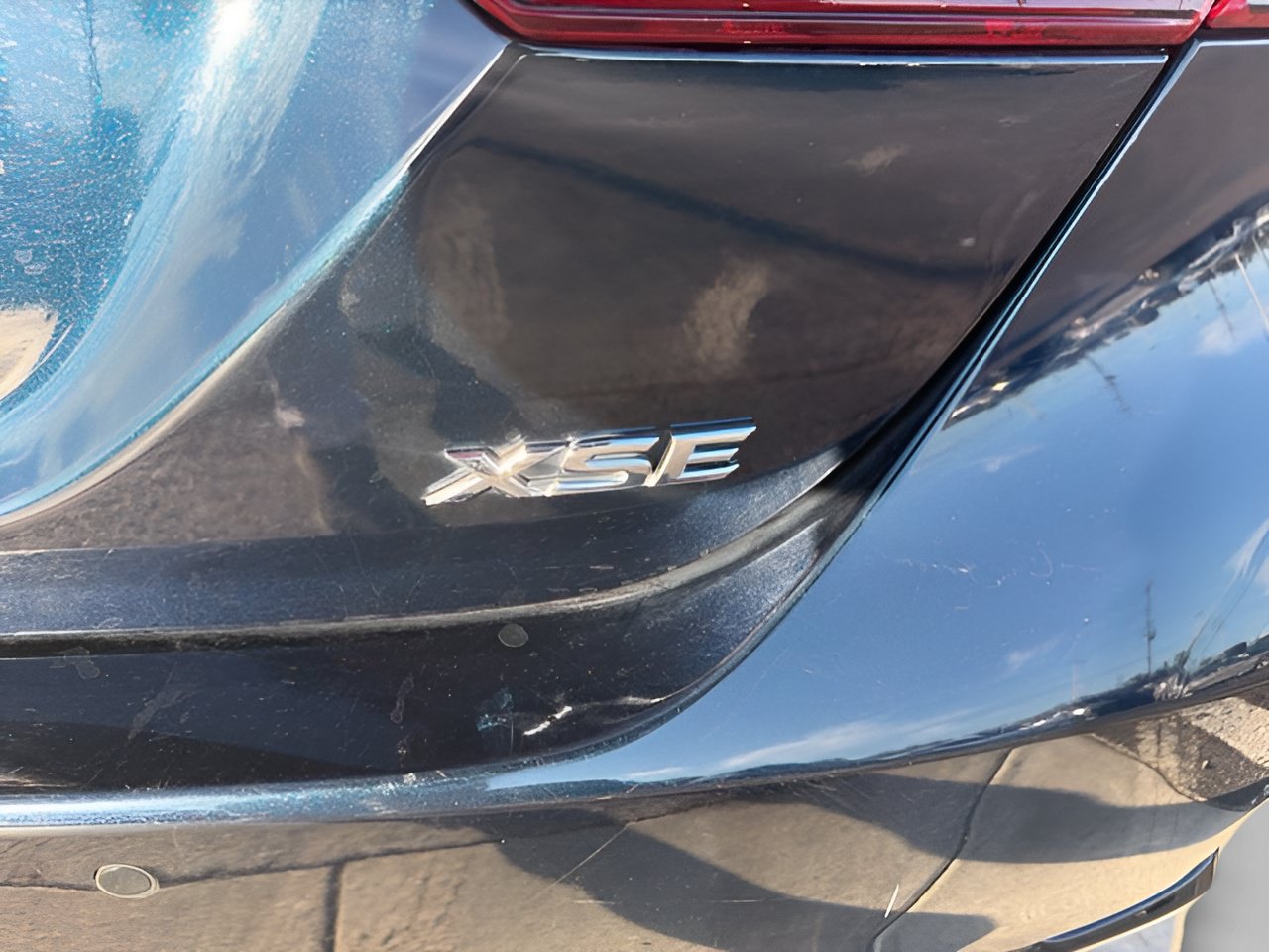 Used 2018 Toyota Camry XSE w/ Audio Package FWD image 9