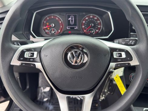 Used 2019 Volkswagen Jetta S image 13
