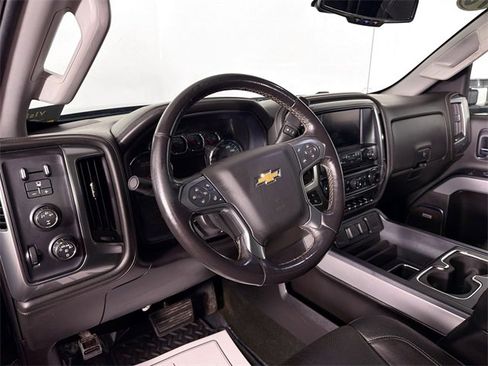 Used 2016 Chevrolet Silverado 2500 LTZ image 9