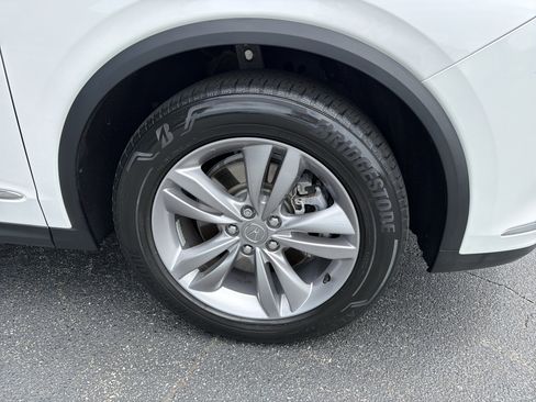 Used 2023 Acura MDX SH-AWD image 12