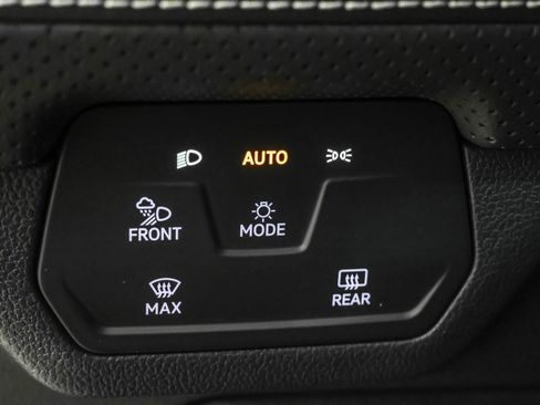 New 2026 Volkswagen Atlas SE image 22