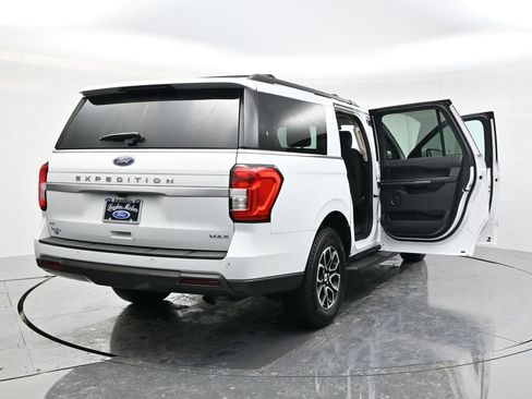 Certified 2023 Ford Expedition Max XLT image 58