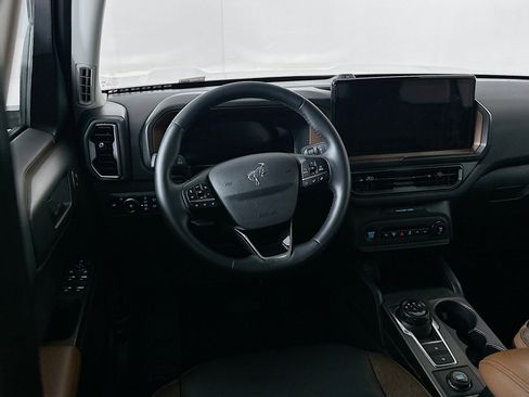 Used 2025 Ford Bronco Sport Outer Banks w/ Outer Banks Tech Package+ image 17