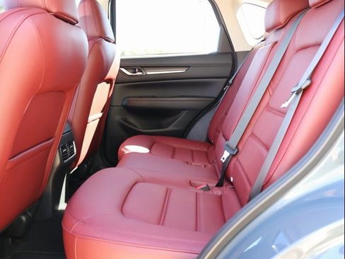 New 2025 MAZDA CX-5 Carbon Edition image 19