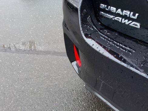 Certified 2025 Subaru Impreza 2.0i image 39