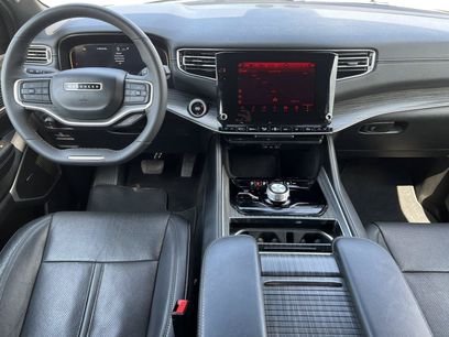 Used 2024 Jeep Wagoneer Series II w/ Flexible Seating Group