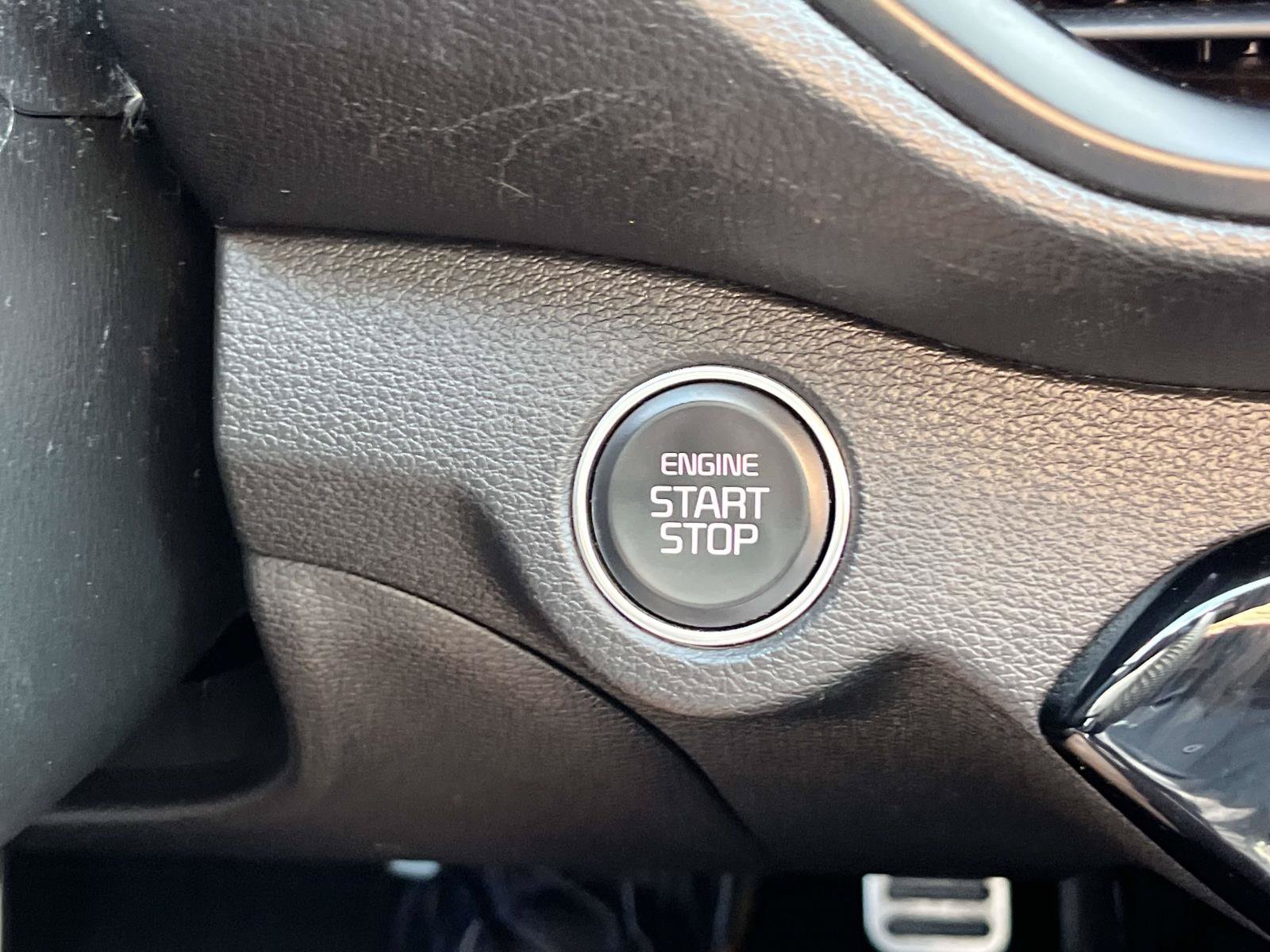 Used 2022 Kia Forte GT-Line w/ GT-Line Technology Package FWD image 32
