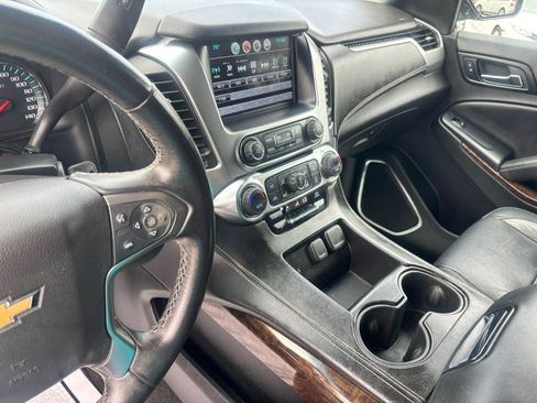 Used 2017 Chevrolet Suburban LS AWD/4WD image 20