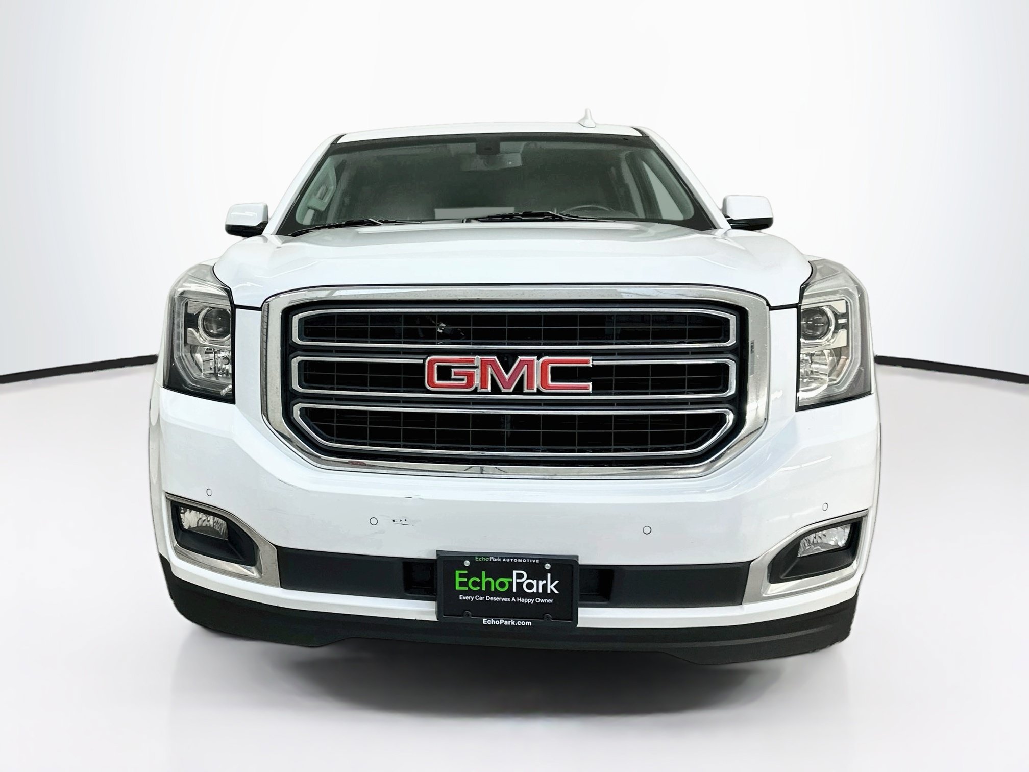 Used 2018 GMC Yukon XL SLE w/ SLE Value Package AWD/4WD image 2