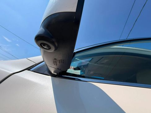 Used 2019 Nissan Rogue Sport SL AWD/4WD image 9
