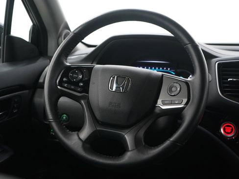Used 2020 Honda Pilot Touring image 19