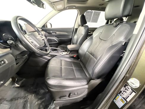Used 2022 Kia Telluride EX w/ EX Premium Package AWD/4WD image 22