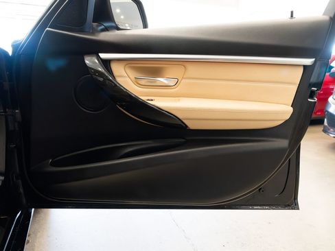 Used 2018 BMW 330i Sedan RWD image 23