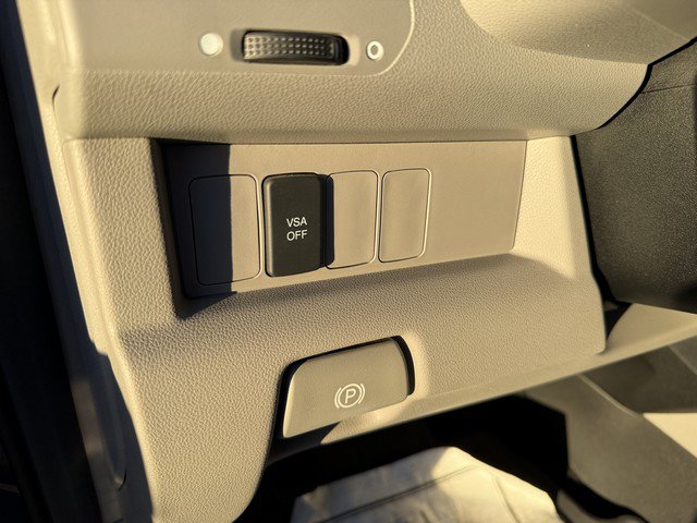 Used 2010 Honda Pilot EX-L image 25