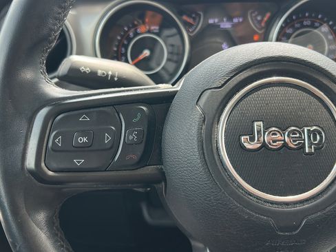 Used 2020 Jeep Wrangler Sport AWD/4WD image 28