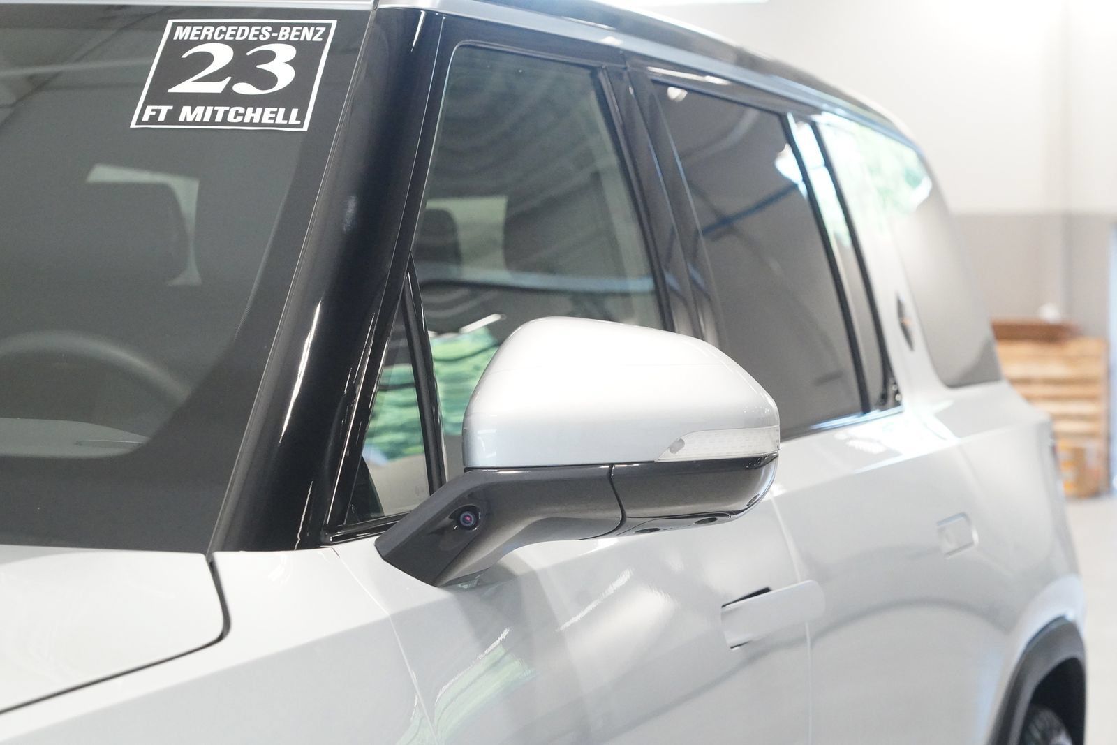 Used 2023 Rivian R1S Launch Edition Quad AWD/4WD image 7