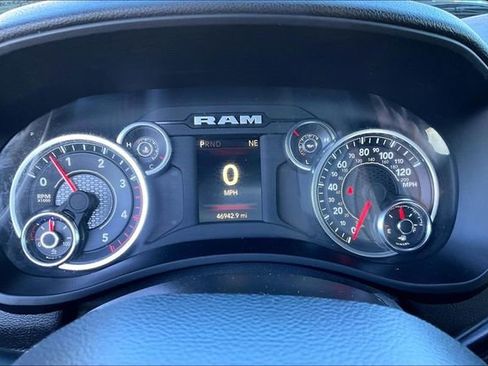 Used 2024 RAM 2500 Big Horn image 15