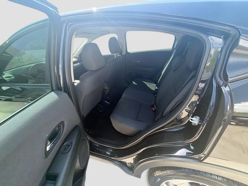 Used 2022 Honda HR-V LX image 22