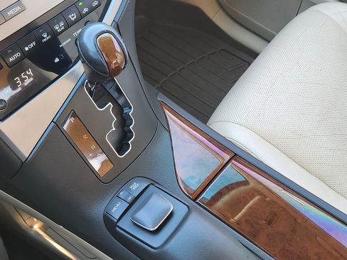 Used 2013 Lexus RX 450h AWD w/ Navigation Pkg image 10