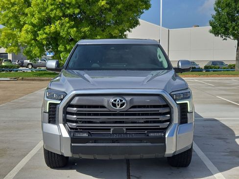 Used 2023 Toyota Tundra Limited AWD/4WD image 10