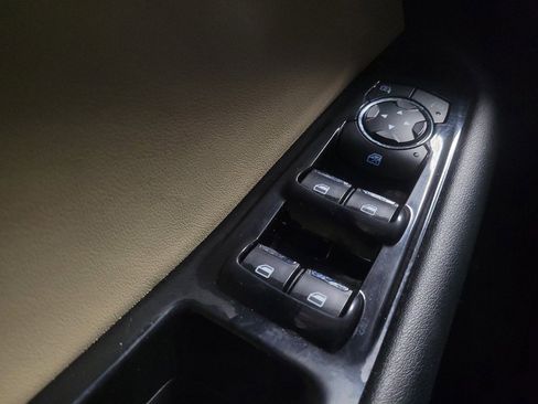 Used 2017 Ford Edge SEL w/ Equipment Group 201A FWD image 27