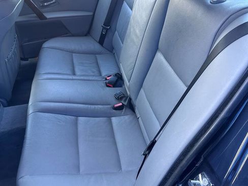 Used 2006 BMW 530xi Sedan image 15