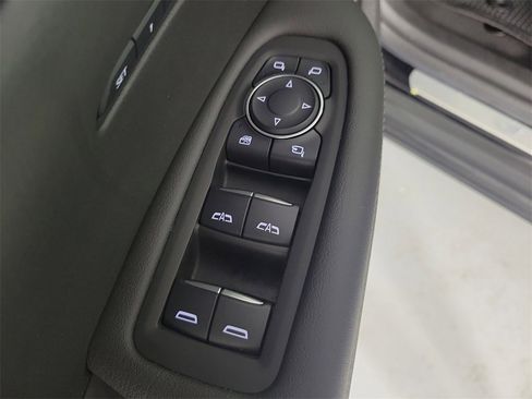 Certified 2024 Cadillac XT6 Luxury w/ LPO, Floor Liner Package image 21