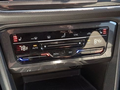 Certified 2024 Volkswagen Tiguan SE R-Line AWD/4WD image 16