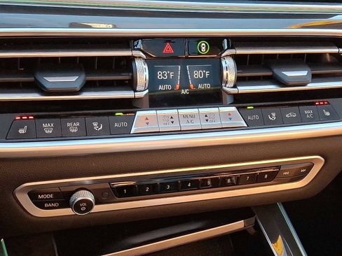 Used 2022 BMW X5 xDrive40i image 16