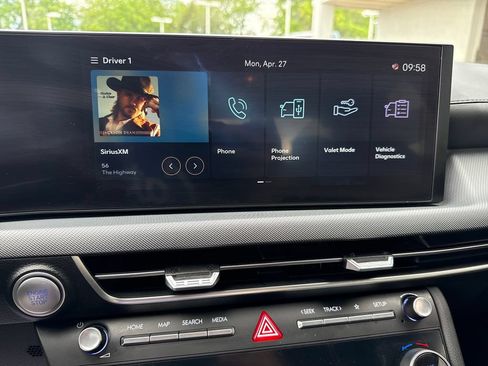 Used 2025 Hyundai Sonata SEL FWD image 18