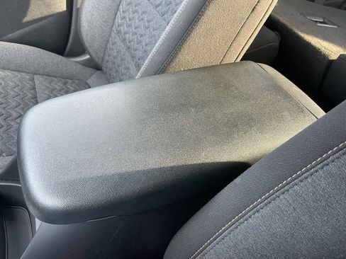 Used 2024 Chevrolet Equinox LT image 47