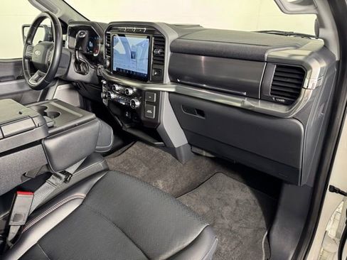 Used 2021 Ford F150 Lariat AWD/4WD image 17