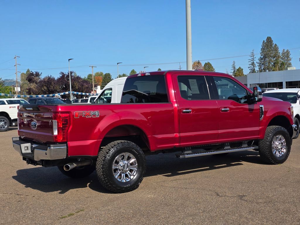 Used 2018 Ford F250 XLT w/ XLT Premium Package AWD/4WD image 27