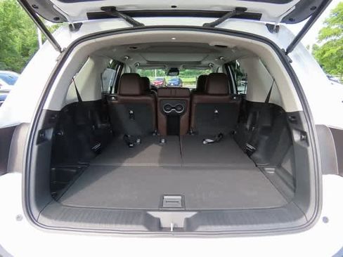 New 2025 Honda Pilot Elite image 11