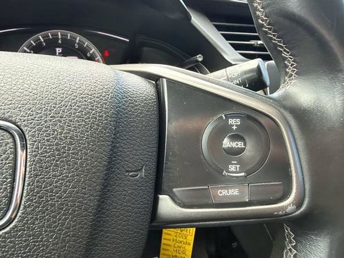 Used 2018 Honda Civic Sport image 38