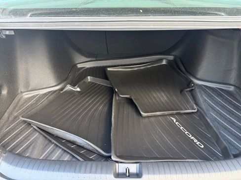 Used 2024 Honda Accord Sport image 7