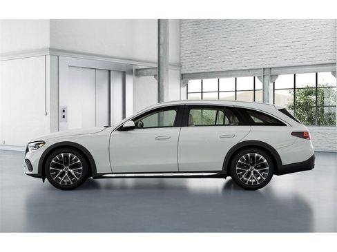 New 2025 Mercedes-Benz E 450 4MATIC All-Terrain Wagon image 34