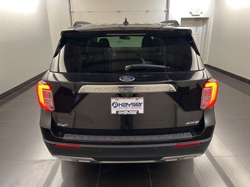Certified 2023 Ford Explorer XLT w/ Equipment Group 202A image 5
