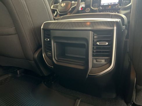 Used 2025 RAM 1500 Big Horn image 31