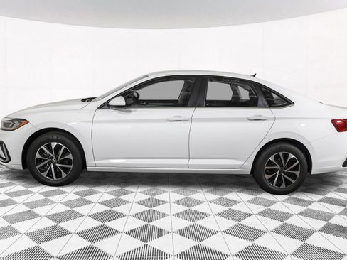 Used 2025 Volkswagen Jetta S FWD image 18