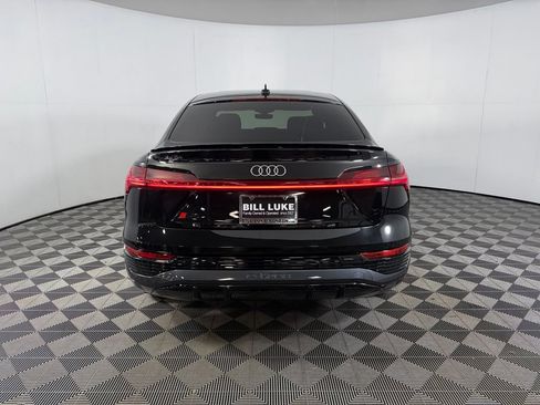 Used 2024 Audi Q8 e-tron Premium Plus w/ Premium Plus Package AWD/4WD image 7
