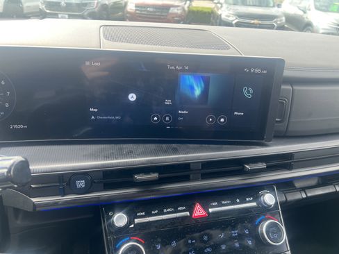 Used 2025 Hyundai Santa Fe Calligraphy image 11