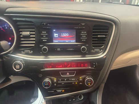 Used 2015 Kia Optima EX w/ EX Premium Package image 17