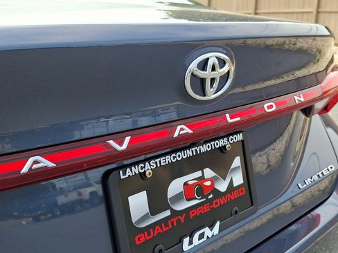 Used 2020 Toyota Avalon Limited w/ Advanced Safety Package FWD image 32